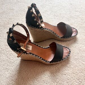 Preowned Valentino espadrille sandals size 38